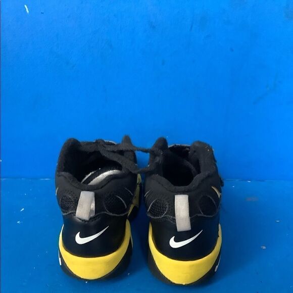DS Nike Air Speed Turf GS YELLOW BLACK STEELERS Size 13c(17cm) 535736-071 - Picture 3 of 8